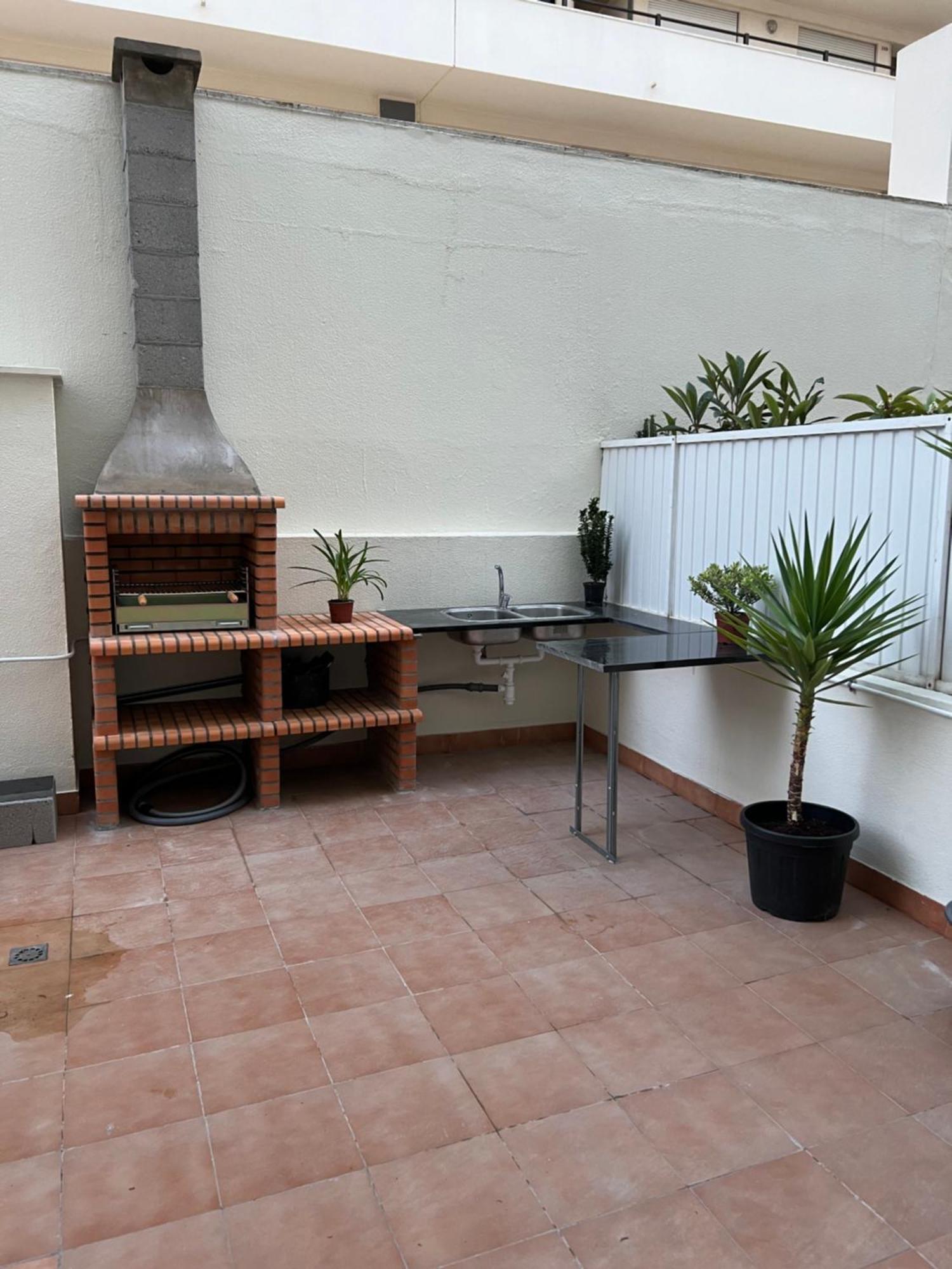 Apartamento Para Ferias 2 Minutos Da Praia Costa Da Caparica Exterior photo