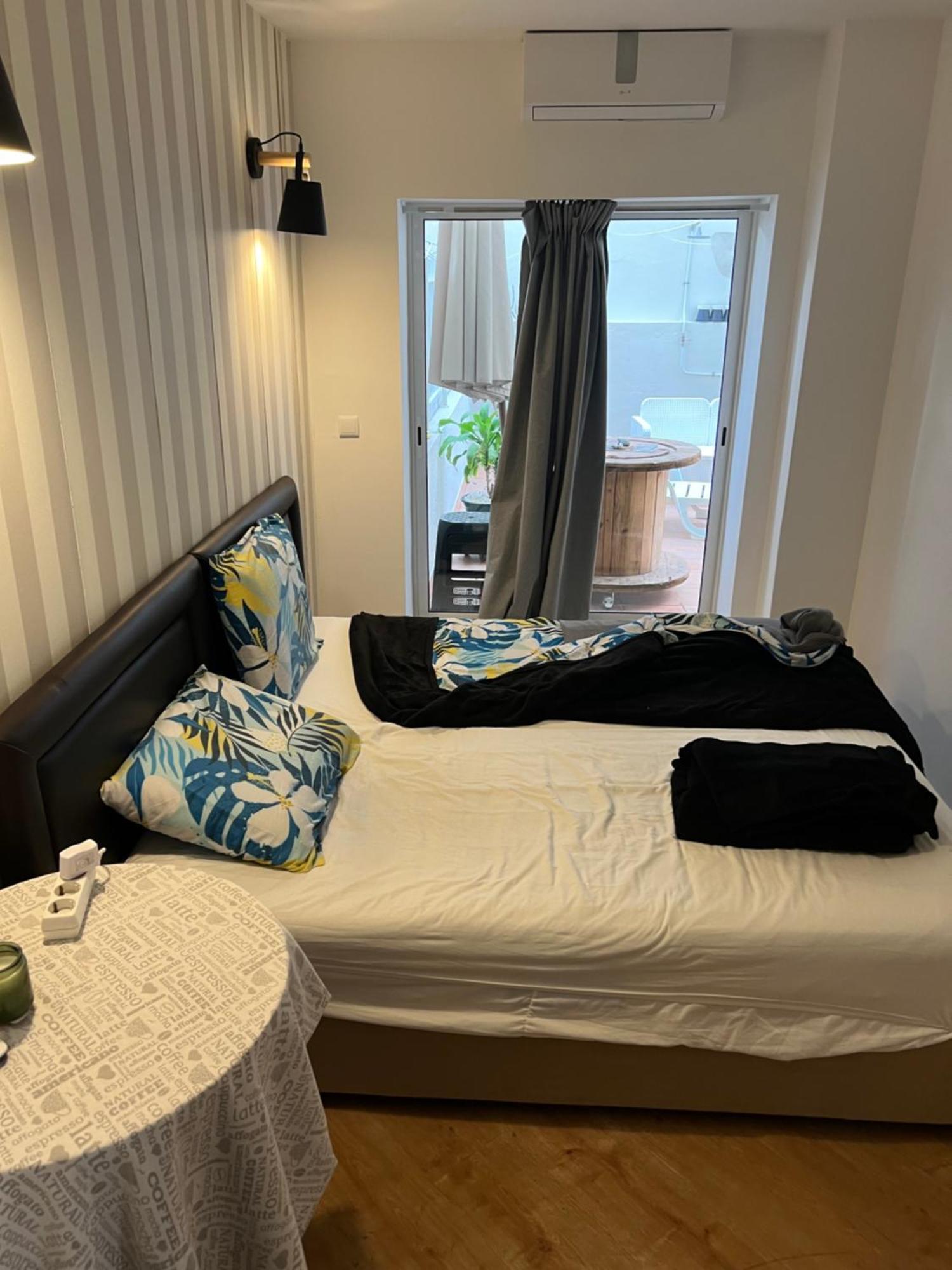 Apartamento Para Ferias 2 Minutos Da Praia Costa Da Caparica Exterior photo